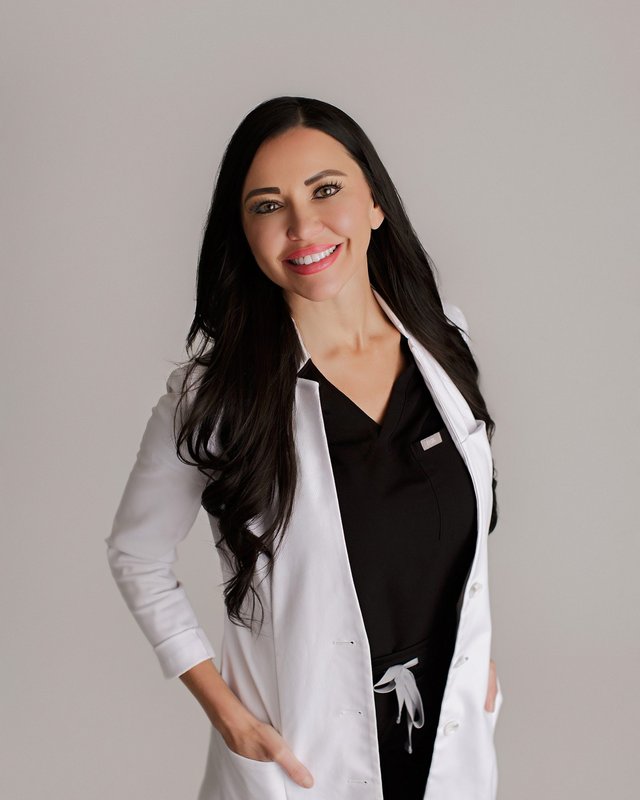 Tosha Dove-Freund, RN